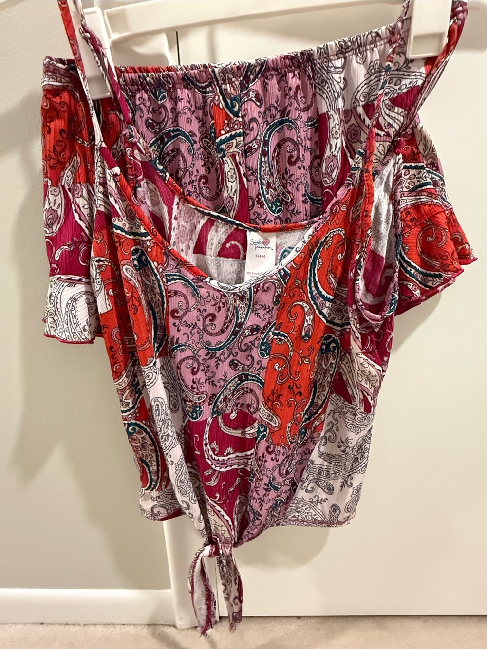 Secret Treasures Pink & Red Paisley Cold-Shoulder Tie-Front Camisole/Shorts set